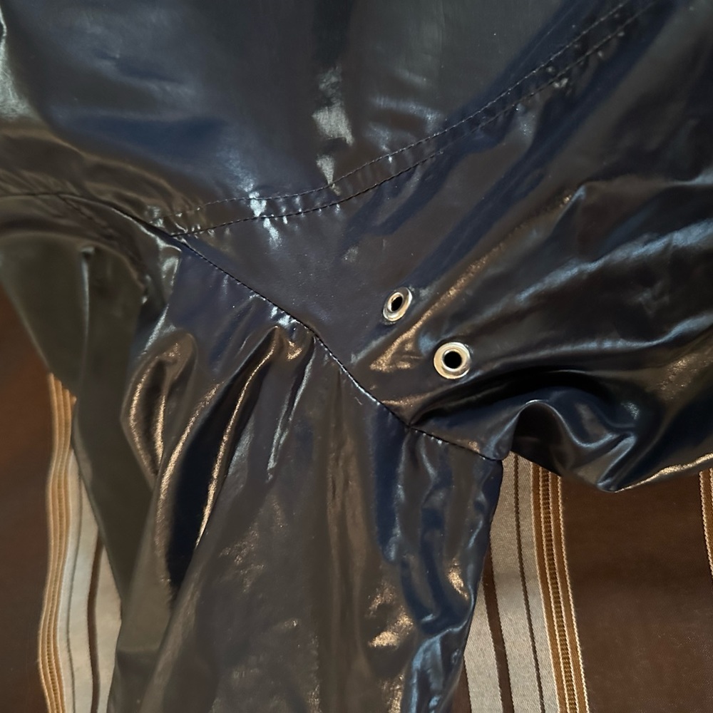 Authentic Gucci Windbreaker/Rain Jacket! - image 4